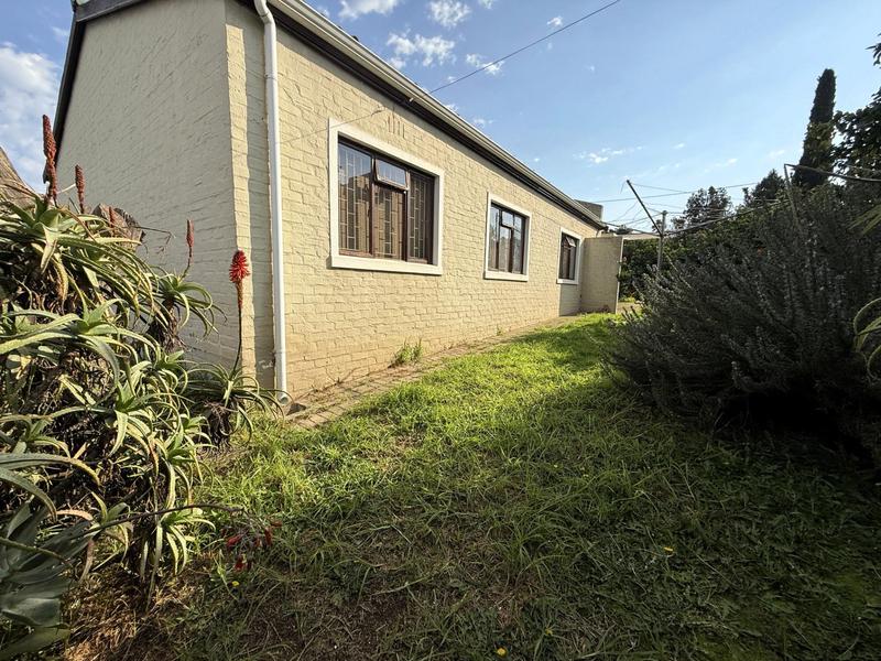 3 Bedroom Property for Sale in Bergzicht Western Cape